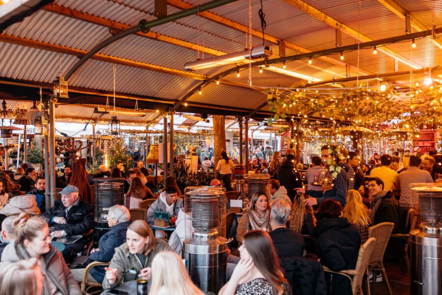 Avond onder de kap van de Vishal